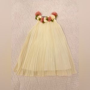 Little Girls Dress 🌼